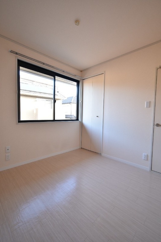 ��ʌ��������܎s��{��������P���ڂ̃A�p�[�g�̂��̑������E�X�y�[�X