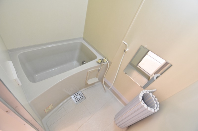 ��ʌ��������܎s�k��g�쒬�P���ڂ̃A�p�[�g�̃o�X