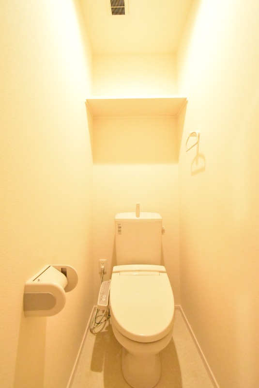 ��ʌ��������܎s�΋擌�Y�a�R���ڂ̃}���V�����̃g�C��