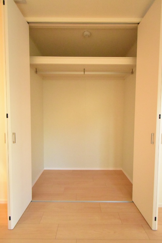 ��ʌ��������܎s�΋擌�Y�a�R���ڂ̃}���V�����̎��[