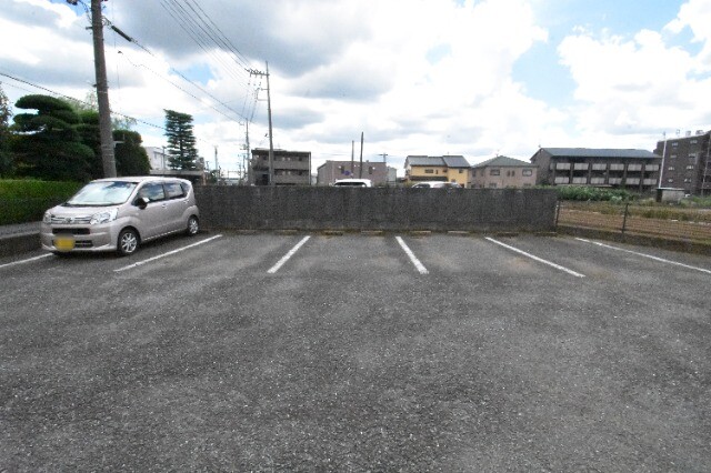 ��ʌ��������܎s�k��g�쒬�P���ڂ̃A�p�[�g�̒��ԏ�