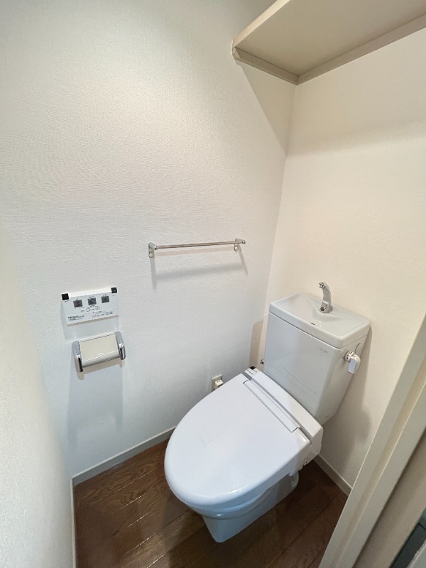 ��ʌ��������܎s�����扺�����Q���ڂ̃A�p�[�g�̃g�C��