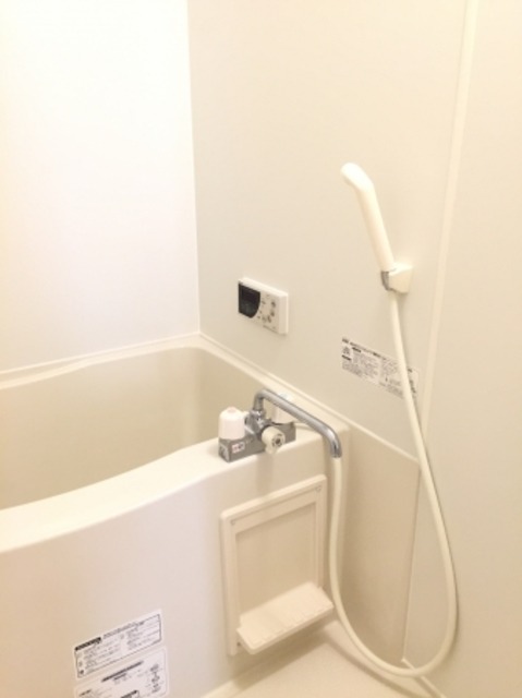 ��ʌ��������܎s�΋�厚�����̃A�p�[�g�̃o�X