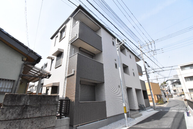 ��ʌ��������܎s�Y�a��ݒ��Q���ڂ̃A�p�[�g�̌����O��