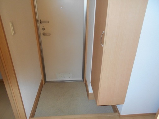 ��ʌ��z�J�s�z���J�̃A�p�[�g�̌���