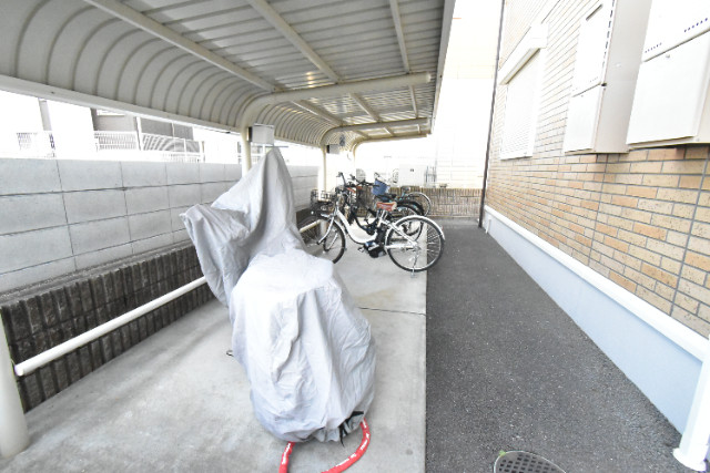 ��ʌ��������܎s�΋�厚�����̃A�p�[�g�̂��̑�