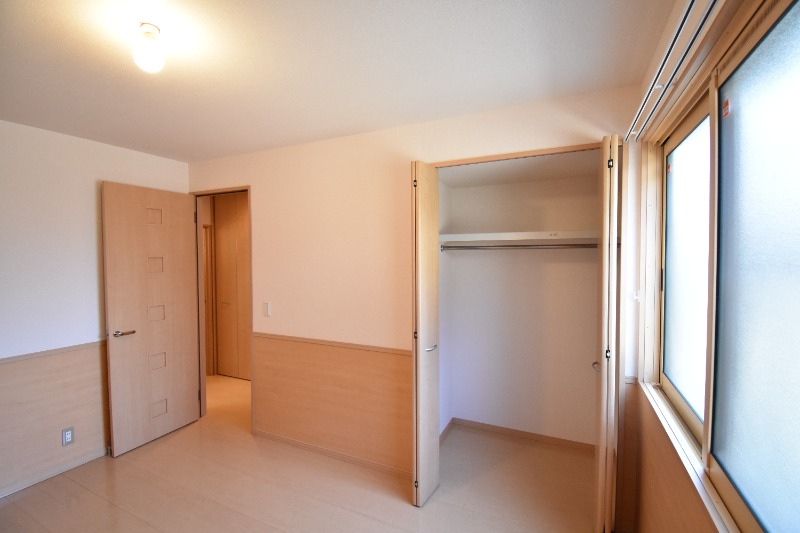 ��ʌ��������܎s����厚�w��̃A�p�[�g�̂��̑������E�X�y�[�X