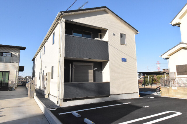 ��ʌ�����s������P����24�̃A�p�[�g�̌����O��