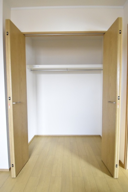 ��ʌ�����s������P���ڂ̃A�p�[�g�̎��[