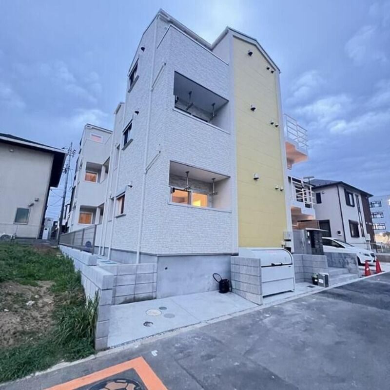 ��ʌ��������܎s�������J�Q���ڂ̃A�p�[�g�̌����O��