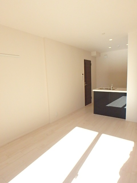 ��ʌ��������܎s�k��{�����Q���ڂ̃}���V�����̋��ԁE���r���O