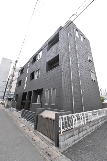 ��ʌ��������܎s�k��{�����Q���ڂ̃}���V�����̌����O��