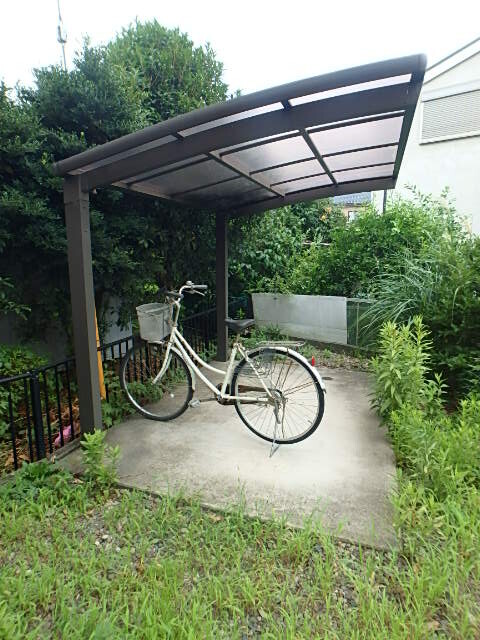 ��ʌ��������܎s����厚�y���̃A�p�[�g�̂��̑�