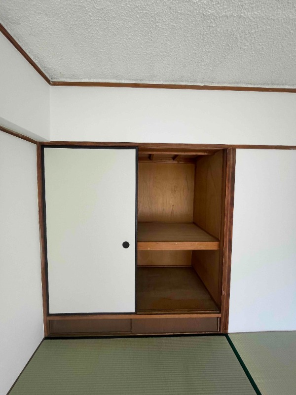 �����s�����؂R���ڂ̃}���V�����̎��[