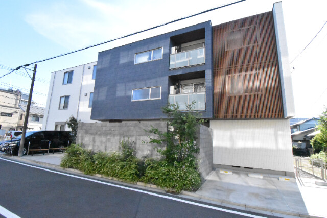 ��ʌ��������܎s�k�擌�听���P���ڂ̃}���V�����̌����O��