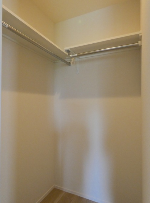 ��ʌ��������܎s�k�擌�听���P���ڂ̃}���V�����̎��[