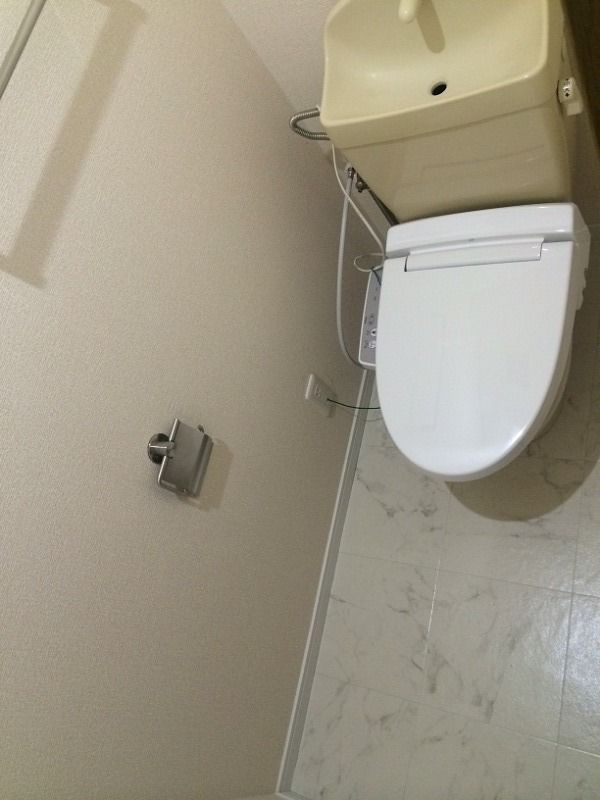 ��ʌ��k�����S�ɓޒ������P���ڂ̃A�p�[�g�̃g�C��