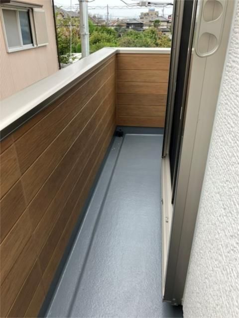 ��ʌ��������܎s��΋�钬�P���ڂ̃e���X�n�E�X�̃o���R�j�[