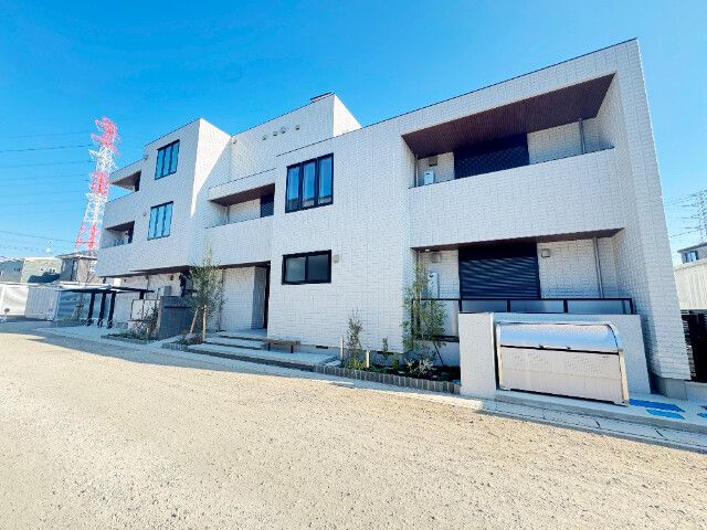 ��ʌ�����s�厚��546-1�̃}���V�����̌����O��