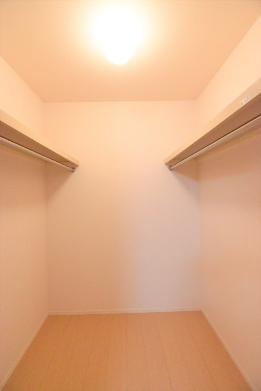 ��ʌ��z�J�s�ԎR���R���ڂ̃A�p�[�g�̎��[