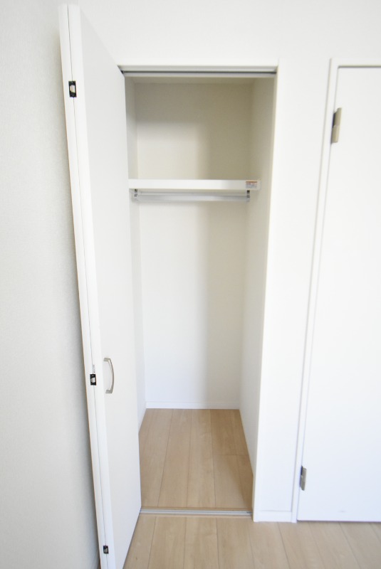 ��ʌ���z�s���P�֓��Q���ڂ̃A�p�[�g�̎��[