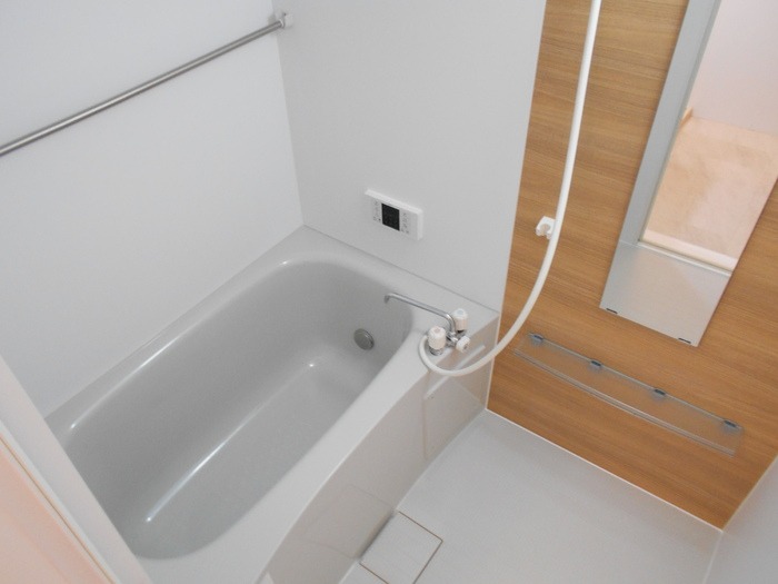 ��ʌ��z�J�s�ԎR���R���ڂ̃A�p�[�g�̃o�X