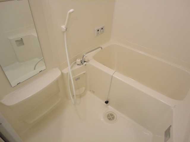 ��ʌ�����s�厚�����q��V�c�̃}���V�����̃o�X