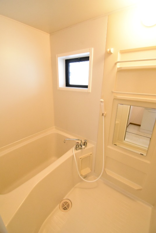 ��ʌ��������܎s������厚�쒆��̃A�p�[�g�̃o�X