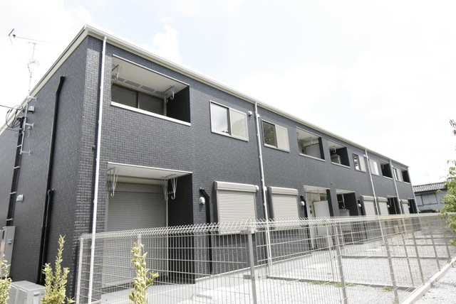 ��ʌ��������܎s����厚�����̃A�p�[�g�̌����O��