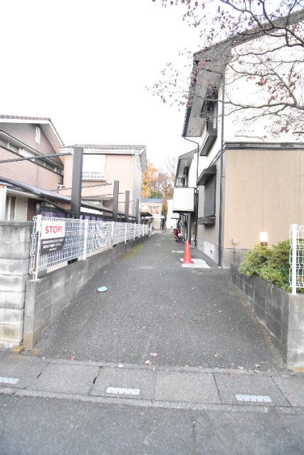 ��ʌ��������܎s������厚�쒆��̃A�p�[�g�̃G���g�����X