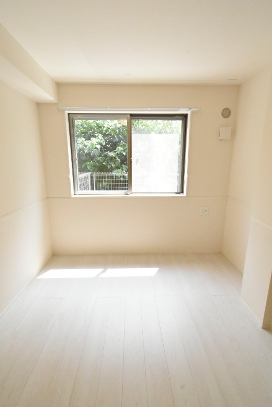 ��ʌ��������܎s����厚�����̃A�p�[�g�̂��̑������E�X�y�[�X