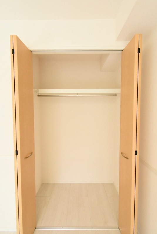 ��ʌ��������܎s����厚�����̃A�p�[�g�̎��[