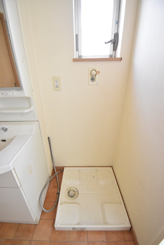 ��ʌ��z�J�s���͒��Q���ڂ̈�ˌ��Ă̂��̑��ݔ�