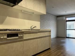 ��ʌ��@�c�s���L�P���ڂ̃A�p�[�g�̃L�b�`��