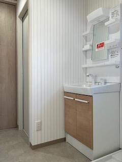 ��ʌ��@�c�s���L�P���ڂ̃A�p�[�g�̐��ʏ�