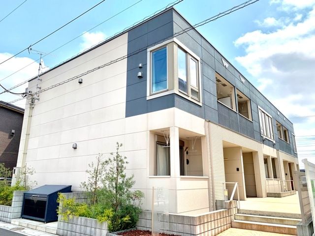 ��ʌ��z�J�s���C�N�^�E���U���ڂ̃A�p�[�g�̌����O��