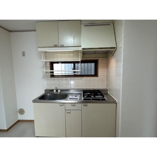 ��ʌ��t�����s�L���S���ڂ̃}���V�����̃L�b�`��