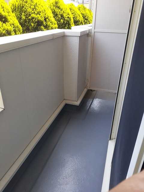 ��ʌ��������܎s��{��O���S���ڂ̃A�p�[�g�̃o���R�j�[