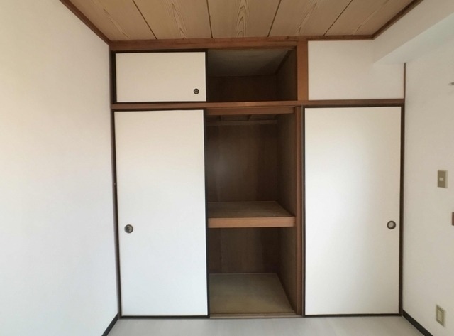 ��ʌ��������܎s�Y�a�挳���Q���ڂ̃}���V�����̎��[