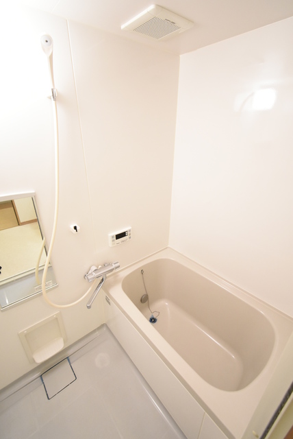 ��ʌ��������܎s��΋�z�K�P���ڂ̃A�p�[�g�̃o�X