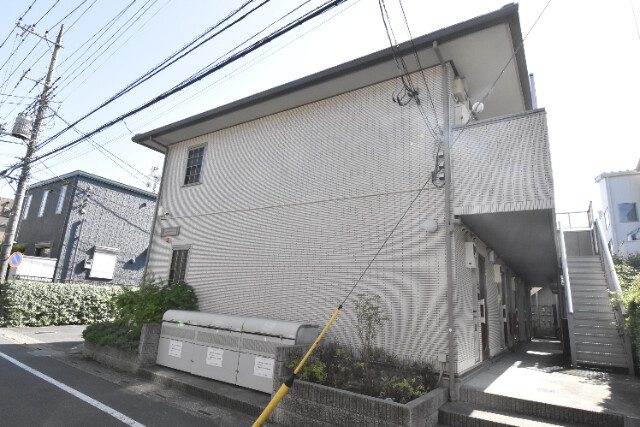 ��ʌ��������܎s��{��听���P���ڂ̃A�p�[�g�̌����O��