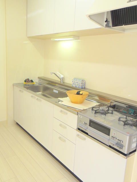 ��ʌ��������܎s�������J�U���ڂ̃}���V�����̃L�b�`��