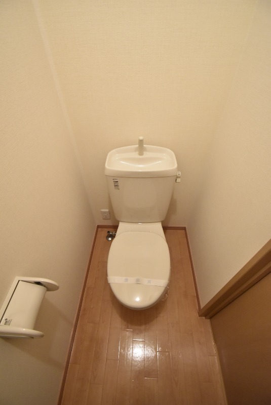 ��ʌ��������܎s��{��听���P���ڂ̃A�p�[�g�̃g�C��