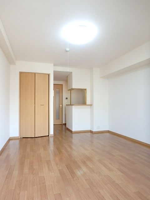 ��ʌ��������܎s�Y�a����P���ڂ̃}���V�����̋��ԁE���r���O