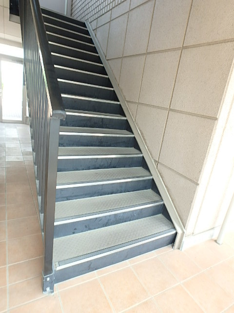 ��ʌ��������܎s�Y�a����P���ڂ̃}���V�����̃G���g�����X