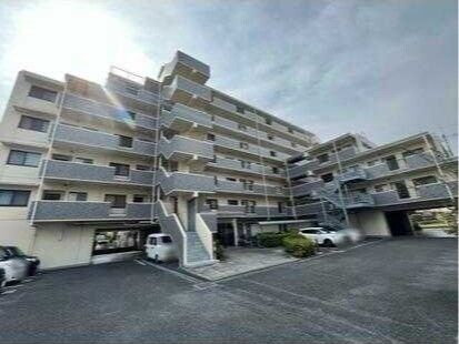 ��ʌ��z�J�s���������̃}���V�����̌����O��