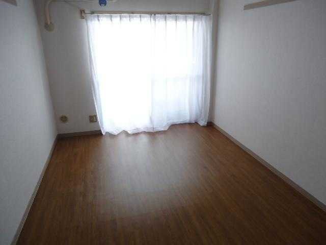 ��ʌ��������܎s��掭��܂U���ڂ̃}���V�����̋��ԁE���r���O