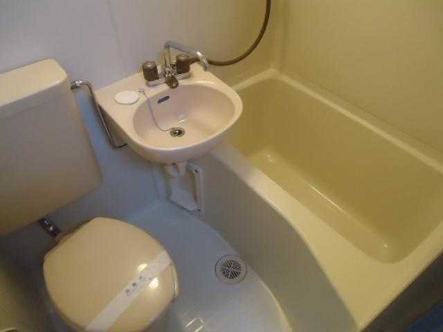 ��ʌ��������܎s��掭��܂U���ڂ̃}���V�����̃o�X