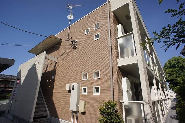 ��ʌ��t�����s������45-1�̃A�p�[�g�̌����O��