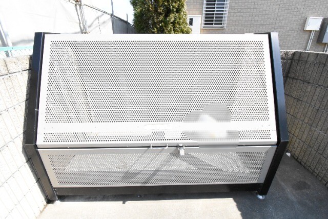 ��ʌ��������܎s�����攪���q�R���ڂ̃A�p�[�g�̂��̑�